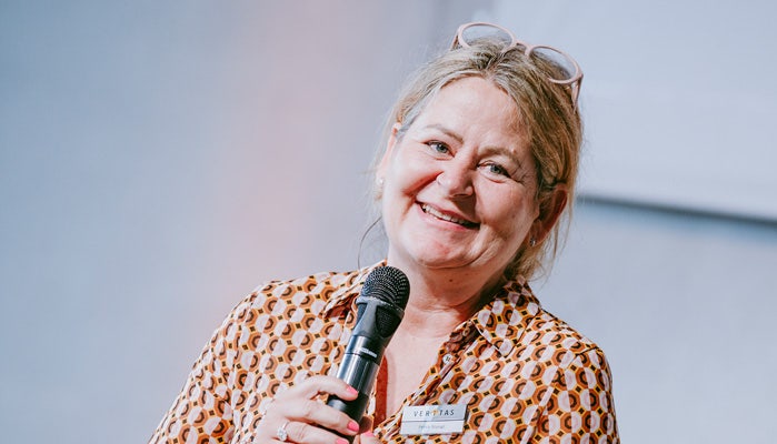 geschaftsfuhrung-petra-stangl